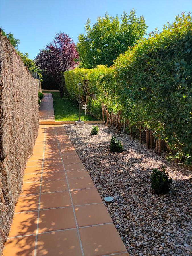 Loft Abantos - 120M2 Mas Terraza Y Jardin Independiente San Lorenzo de El Escorial ภายนอก รูปภาพ