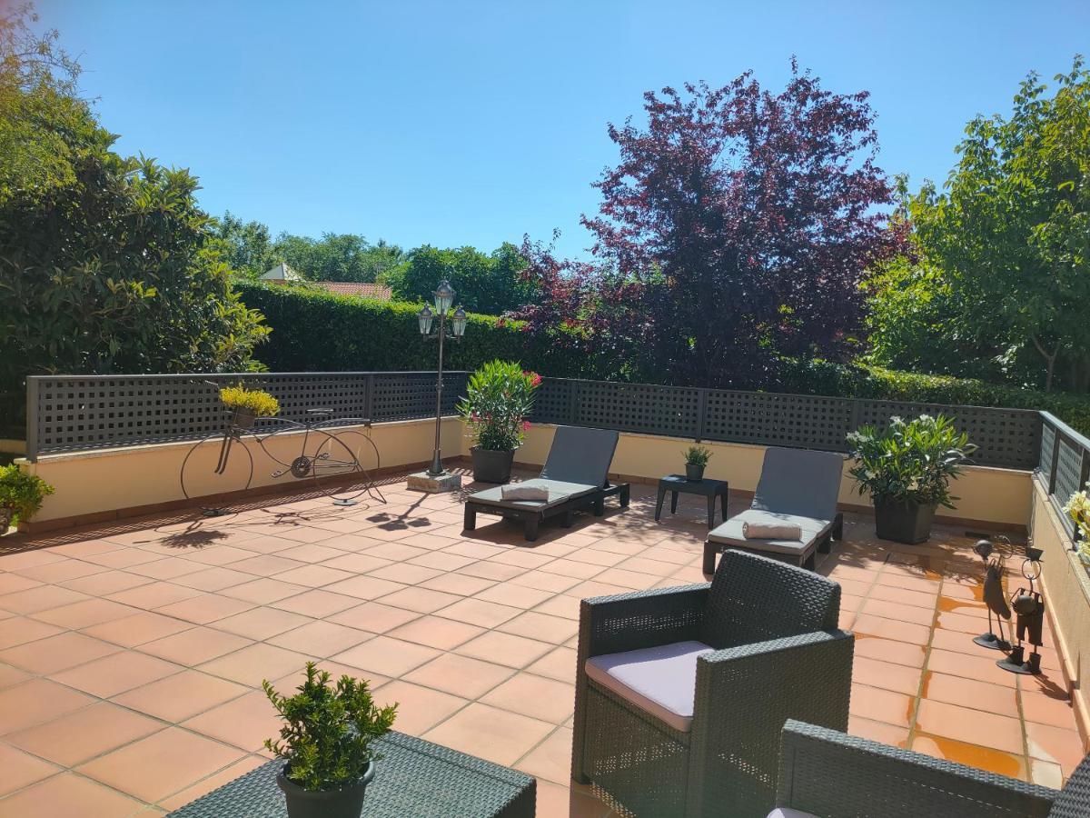 Loft Abantos - 120M2 Mas Terraza Y Jardin Independiente San Lorenzo de El Escorial ภายนอก รูปภาพ