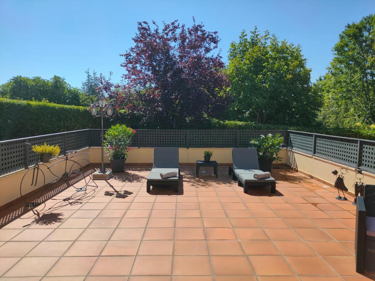 Loft Abantos - 120M2 Mas Terraza Y Jardin Independiente San Lorenzo de El Escorial ภายนอก รูปภาพ